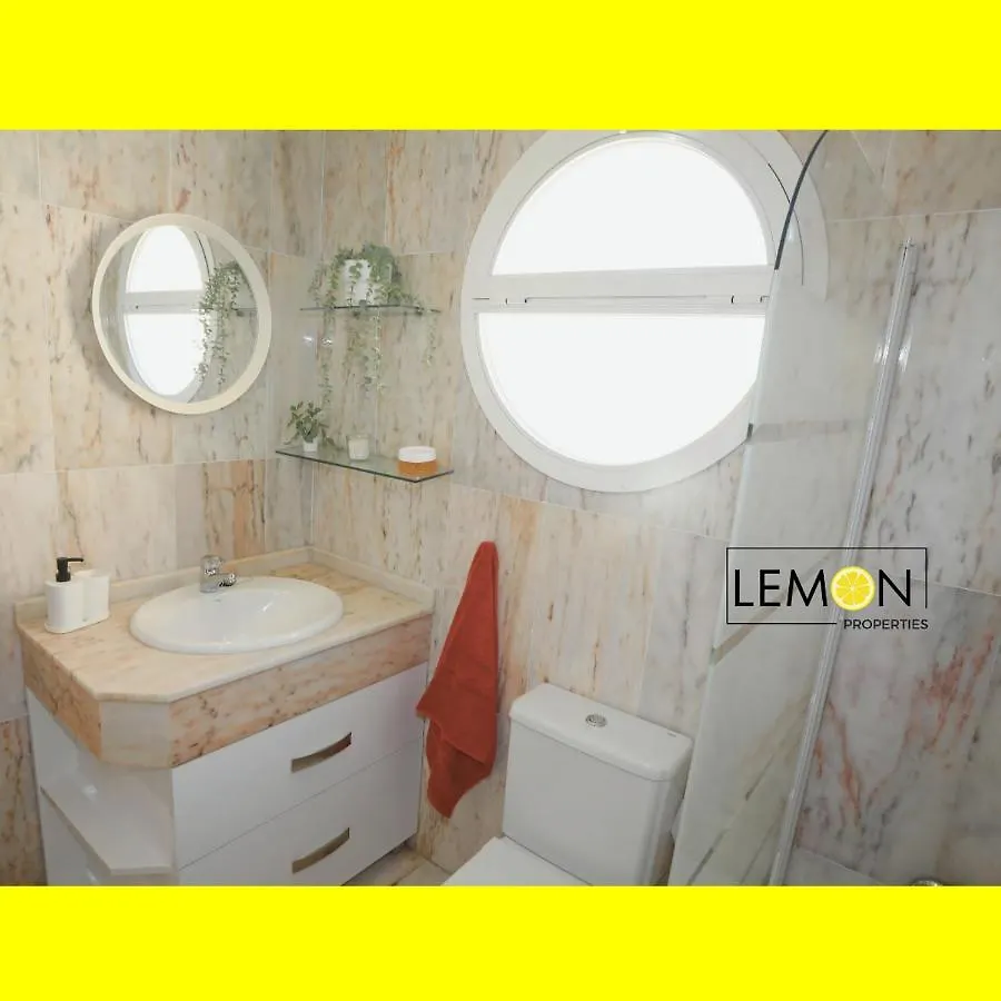 Lemon Beach Torrequebrada Apartament Benalmádena 0*,  Hiszpania